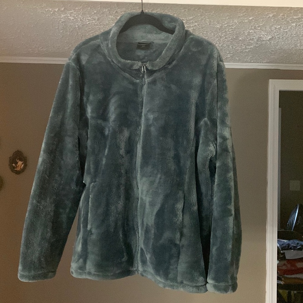32 Heat zip up jacket